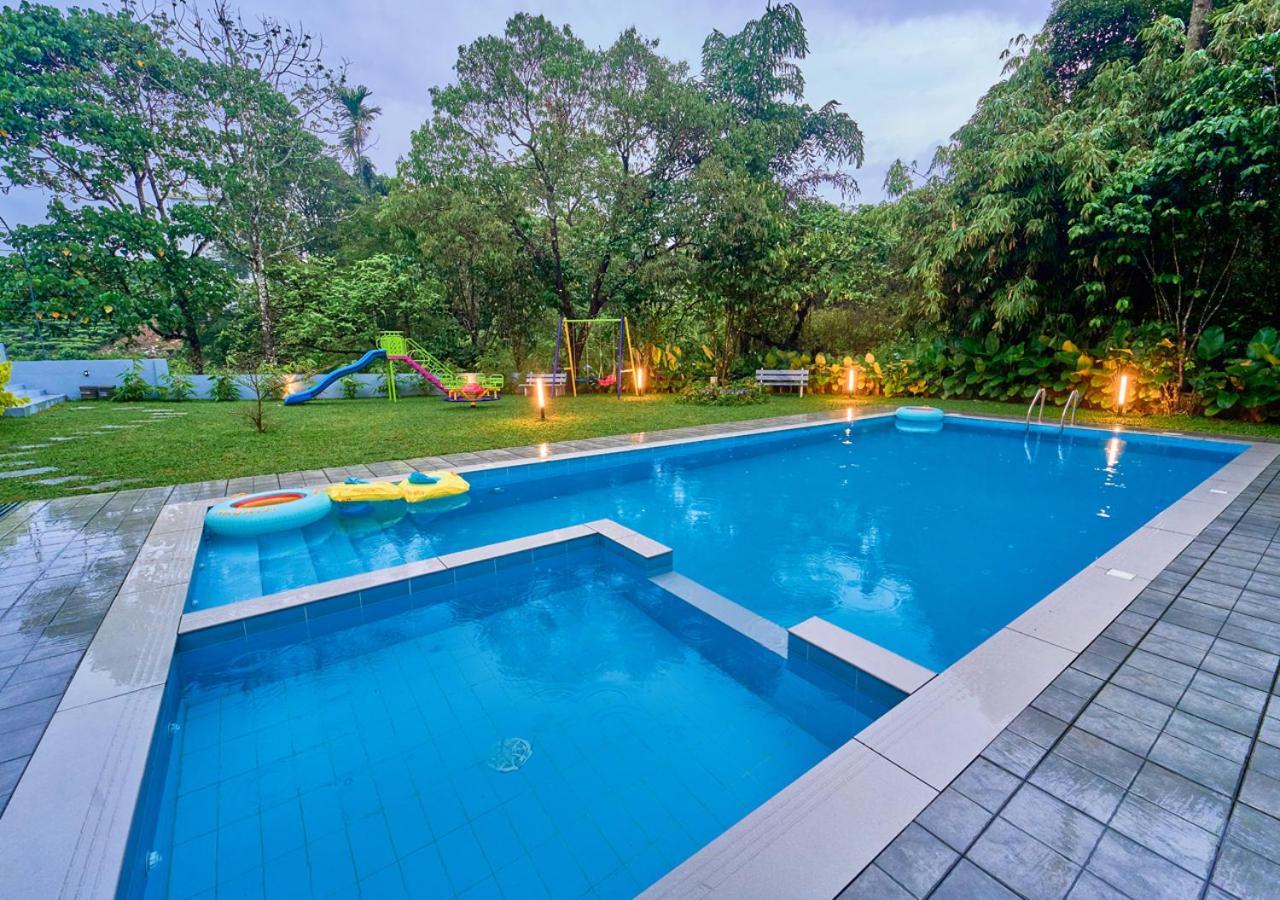 Glen Castle Vagamon Pool Resort By Voye Homes Bagian luar foto