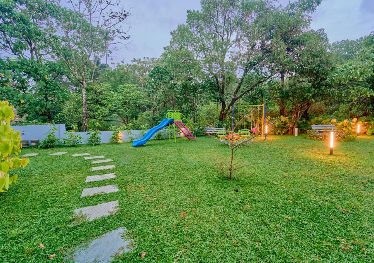 Glen Castle Vagamon Pool Resort By Voye Homes Bagian luar foto