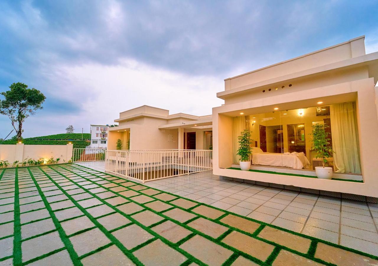Glen Castle Vagamon Pool Resort By Voye Homes Bagian luar foto