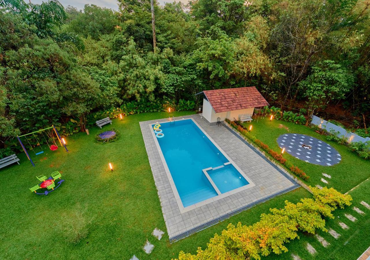 Glen Castle Vagamon Pool Resort By Voye Homes Bagian luar foto
